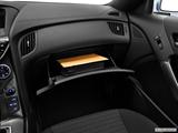  Glove box open photo